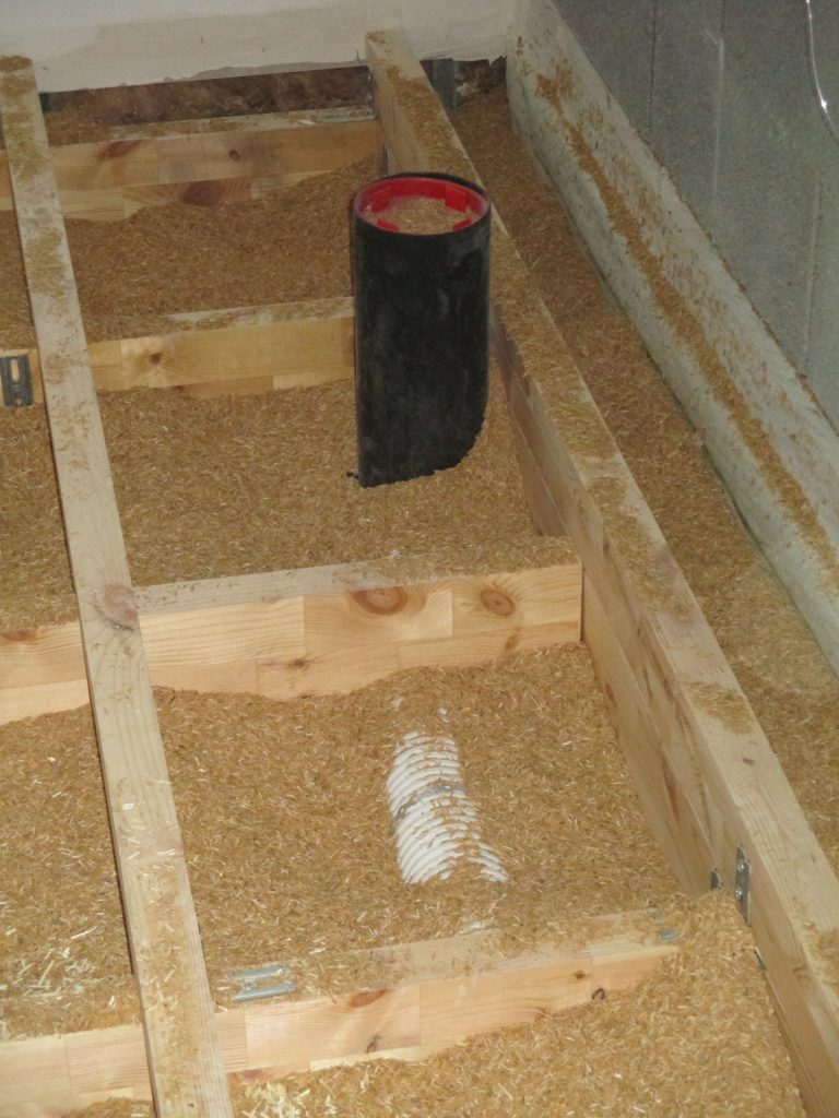 Boitier de soufflage en plancher avec isolation écologique